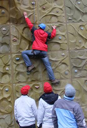 凝聚企業(yè)合力，鍛造卓越團(tuán)隊(duì)